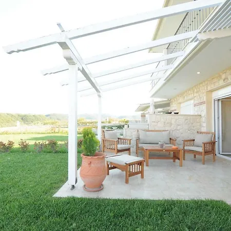 F & B Summer Collection - Kassandra - *